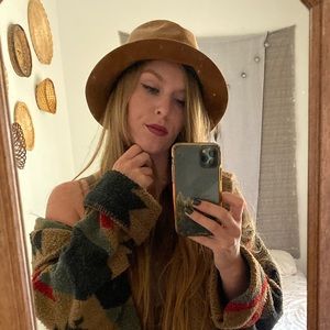 Meet your Posher, Keira